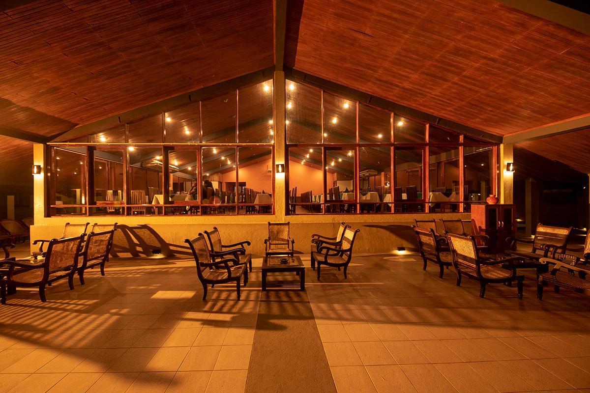 Giritale Hotel Polonnaruwa Ngoại thất bức ảnh