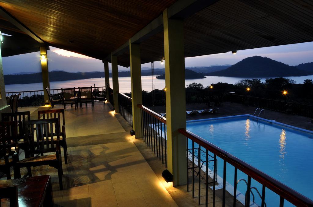 Giritale Hotel Polonnaruwa Ngoại thất bức ảnh