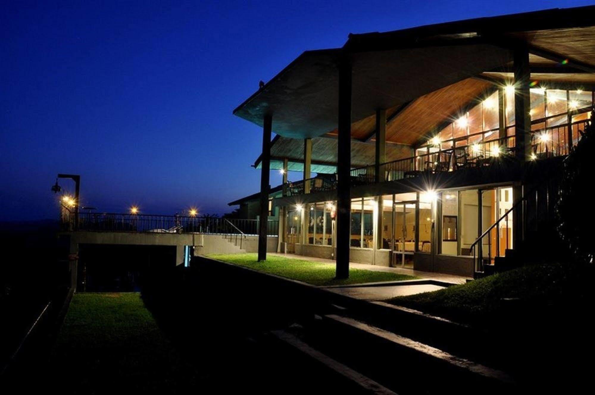 Giritale Hotel Polonnaruwa Ngoại thất bức ảnh