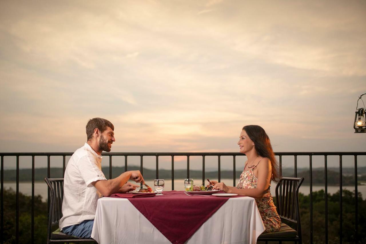 Giritale Hotel Polonnaruwa Ngoại thất bức ảnh